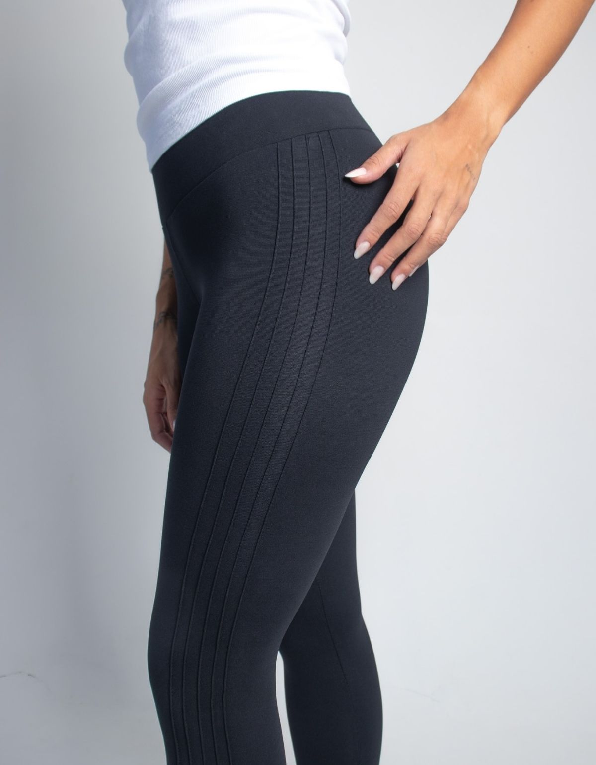 Calça Ultra Modeladora Afina Cintura Fittform Nervura